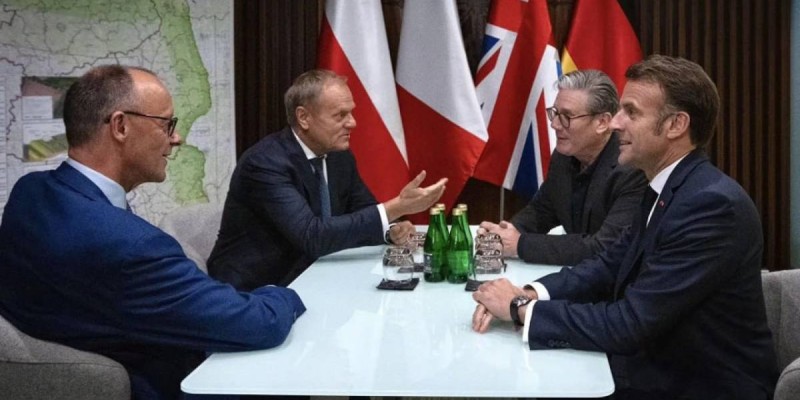 Франция, Германия, Ұлыбритания және Польшаның басшылары Киевке келді.