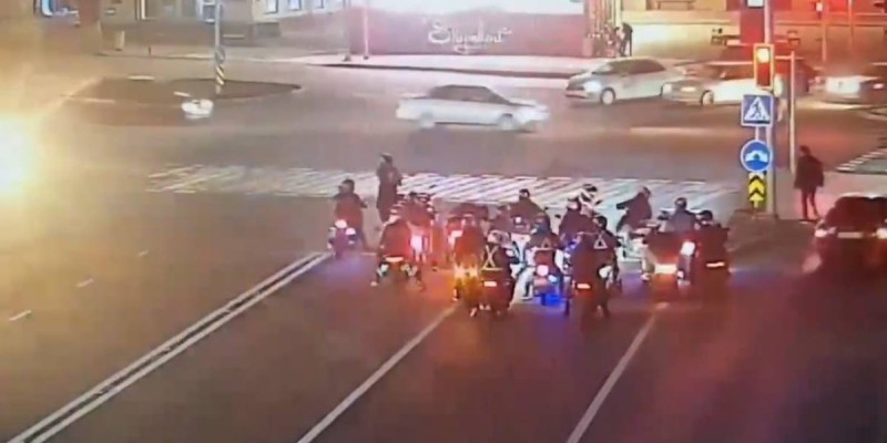Шымкентте жолда ойран салған 18 мопед жүргізушісі жазаға тартылды.