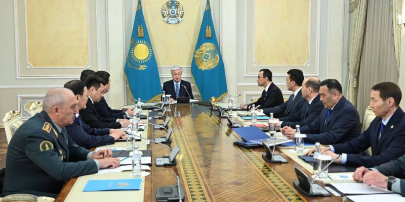 Мемлекет басшысы экономика мәселелеріне қатысты жұмыс отырысын өткізді.