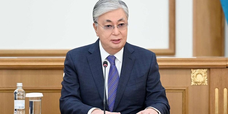 Президент боранда халыққа көмектескен азаматтарды мемлекеттік наградаға ұсынды.