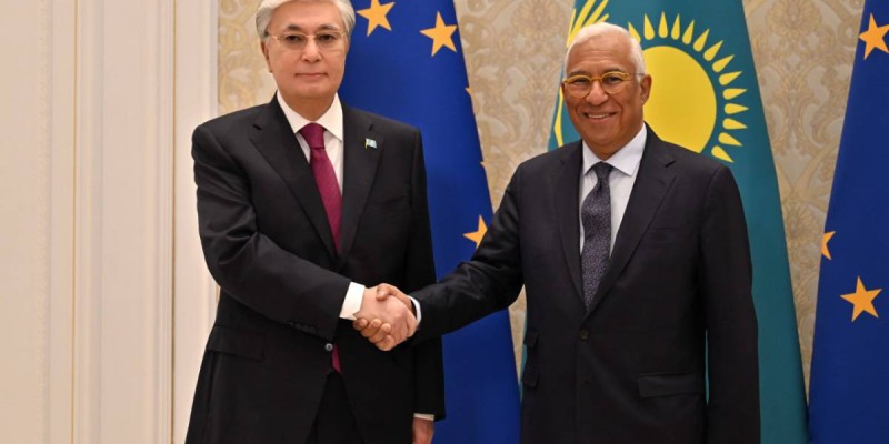 Тоқаев Еуропалық Кеңес Президентімен кездесті.