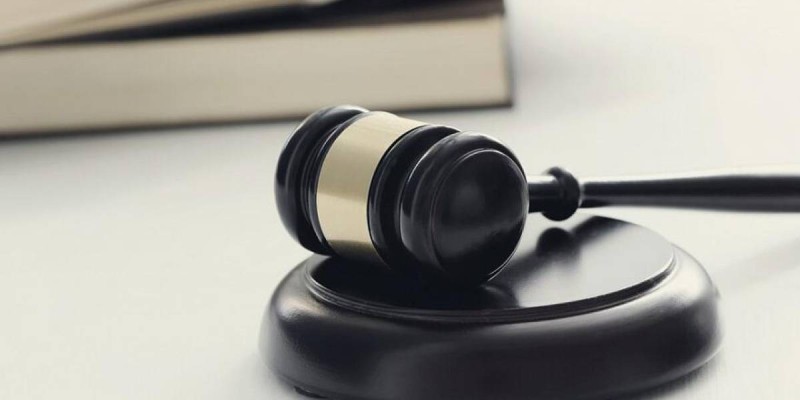 Ақмола облысында бұрынғы шенеунік пен кәсіпкер бюджет қаражатын жымқырғаны үшін сотталды.
