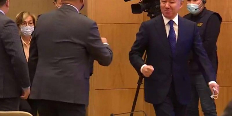 Бразилияның бұрынғы президентінің жақтастары парламент ғимаратына басып кірген.
