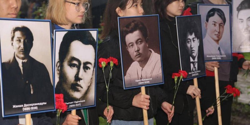 Қарағандыда ашаршылық пен репрессия құрбандарын еске алу шеруін өткізбек болған белсенді қамауға алынды.