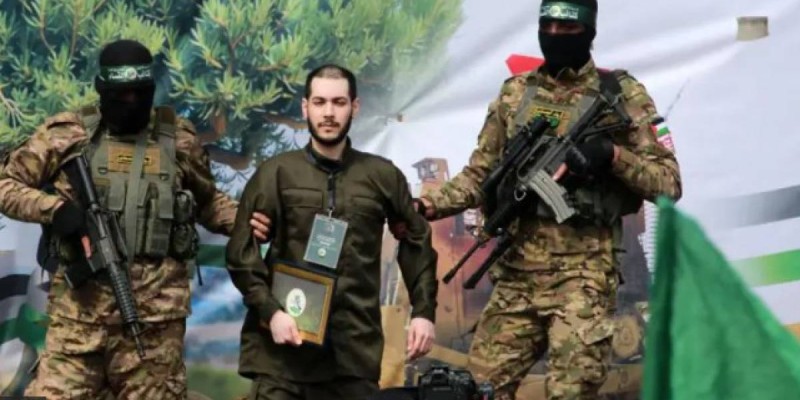 ХАМАС алты израильдік тұтқынды босатты.