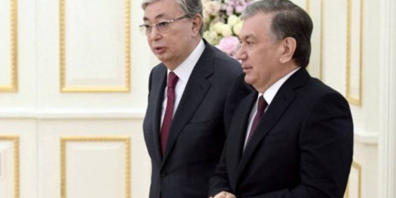 Тоқаев Өзбекстан Президентімен телефон арқылы сөйлесті.
