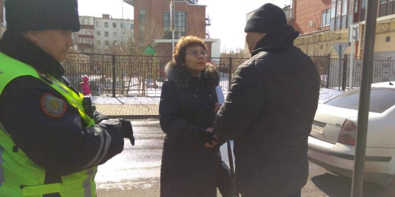 Астана атауын «Нұр-Cұлтан» деп өзгертуге қарсылық танытпақ болған адамдарды полиция ұстады.