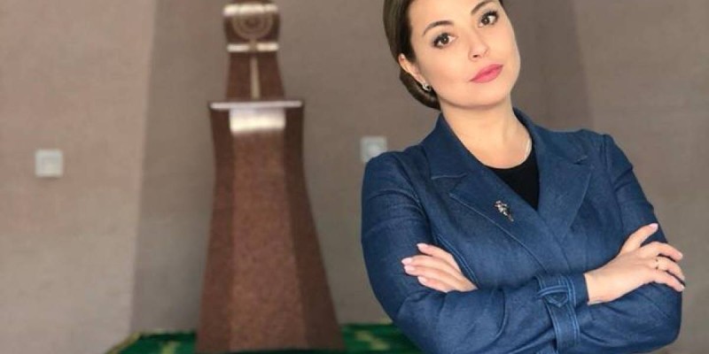 Бекбаева ханым қазақ қызын тоқпақтай беруге болады деп ойлайтын шығар — мәдениеттанушы.