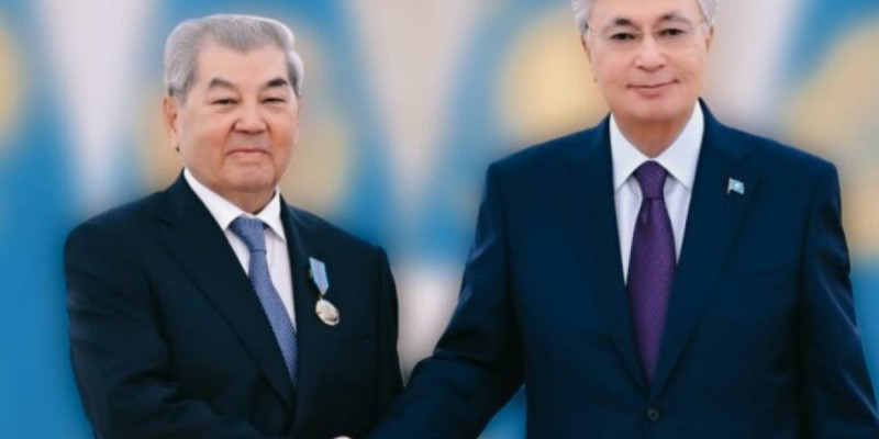 Астананы Нұрсұлтан деп атау бастамасын көтерген Сұлтанов Тоқаевтан марапат алды.