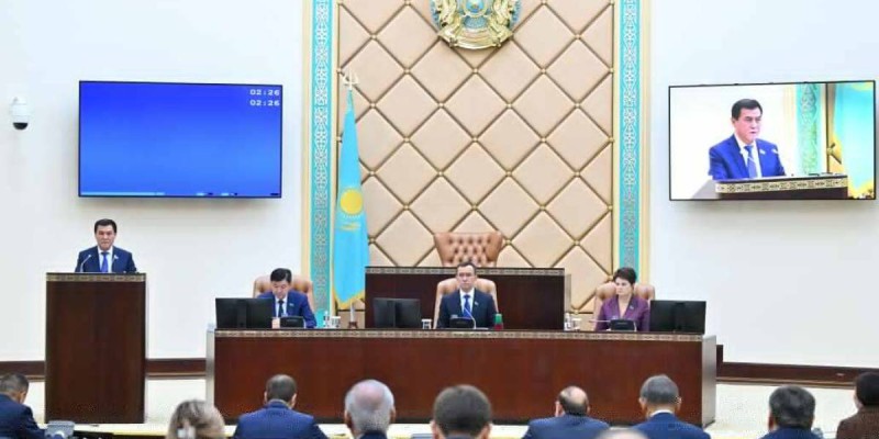 Сенат сот жүйесін реформалау туралы заңды мақұлдады.