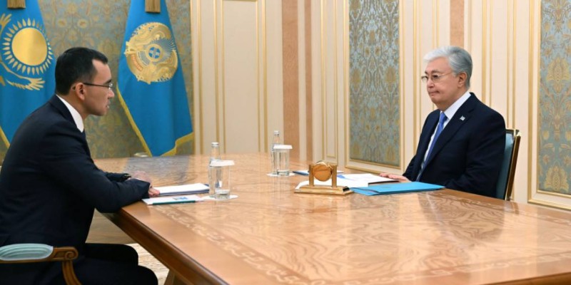 Мемлекет басшысы Сенат төрағасы Мәулен Әшімбаевты қабылдады.