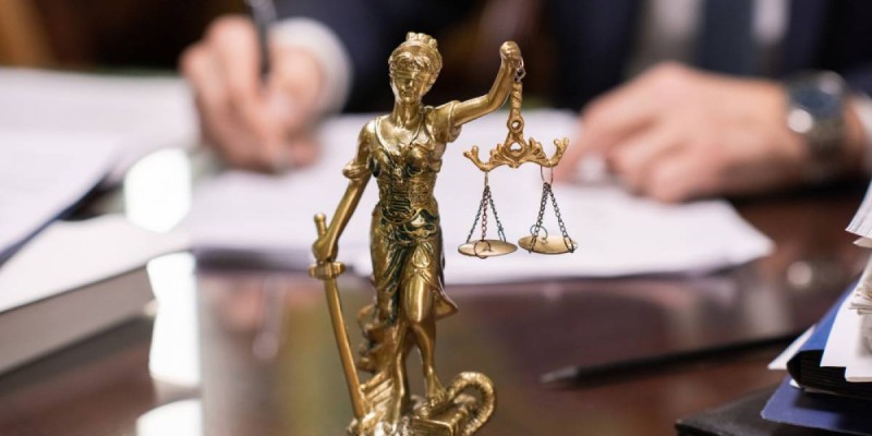 Ақтөбеде мектеп есепшісі 238 млн теңгені жымқырған.