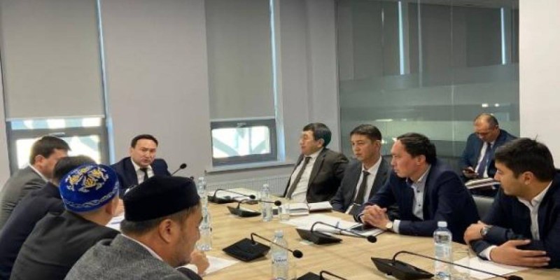 Діни экстремизм мен терроризмнің алдын-алу мәселесі қаралды.
