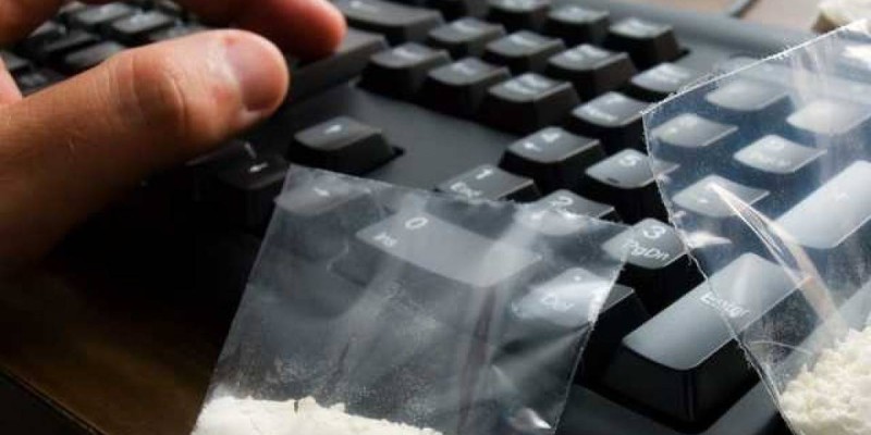 Қарағанды облысында есірткімен байланысты 7 мыңнан астам жарнамалық сайт анықталды.