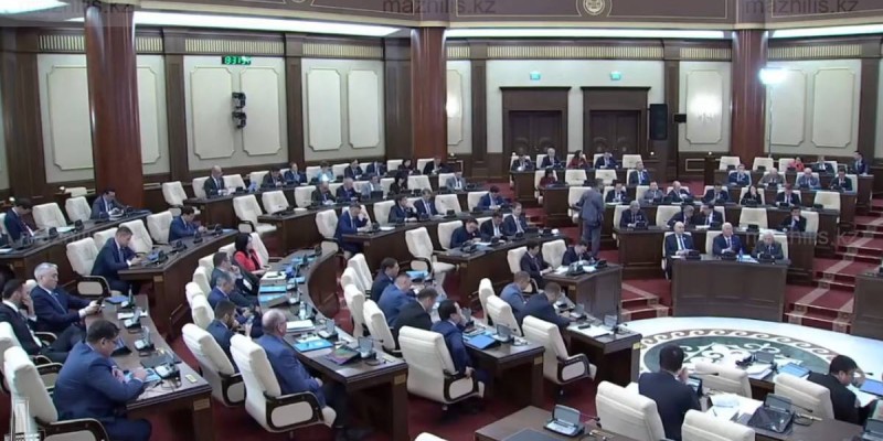 Мәжіліс қосылған құн салық мөлшерлемесін 16% етіп белгіледі.