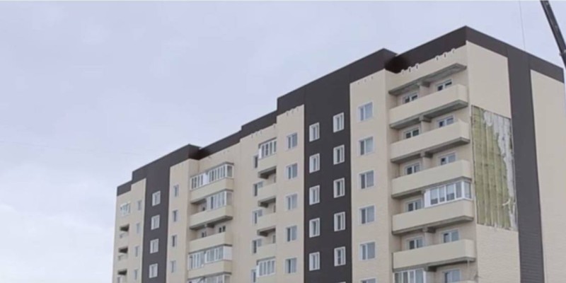 Өскеменде мемлекеттік бағдарламамен салынған үйлердің сапасы сын көтермейді.