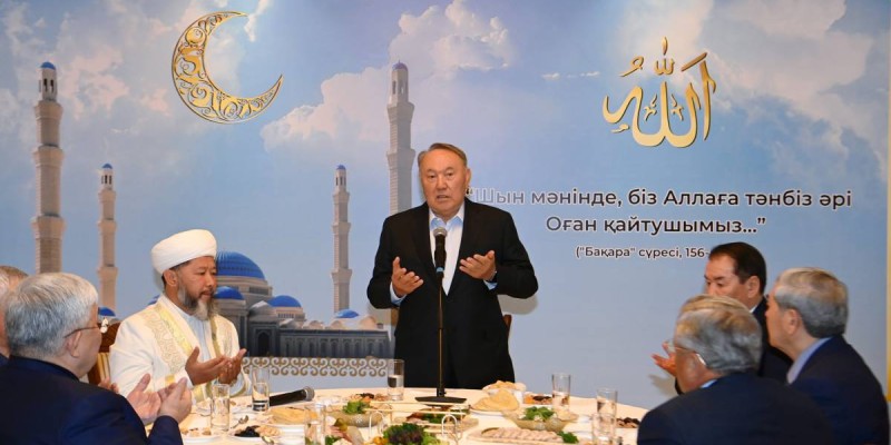 Назарбаевқа тарихи әділ баға беру оны қоғам алдында ақтау науқанына ұласа ма?.