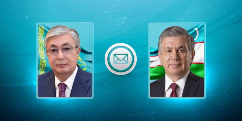 Тоқаев Өзбекстан президентін Тәуелсіздік күнімен құттықтады.