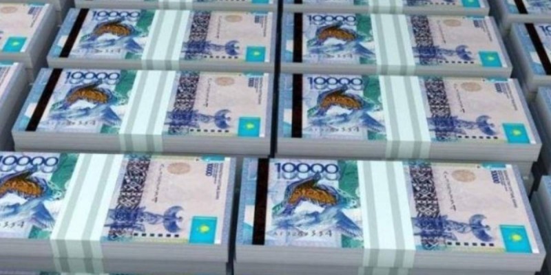 Бес жылда елімізде доллар бағамы 425 теңгені құрайды.