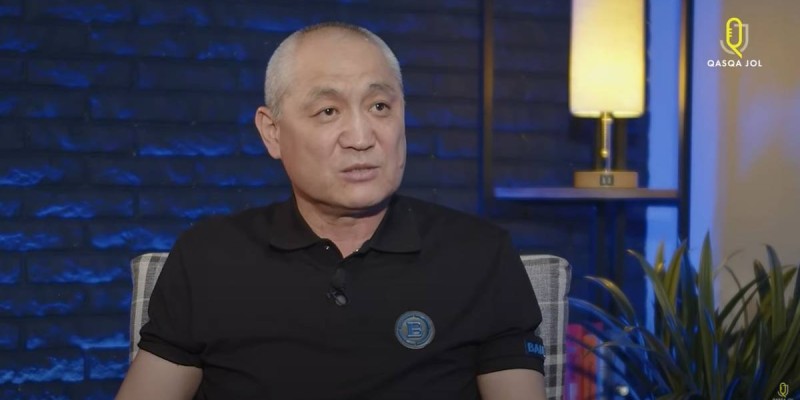 Айдос Садықовқа жасалған шабуылға қатысты өзімде нақты фактілер болмағаннан кейін, ондай жорамал айта алмаймын.