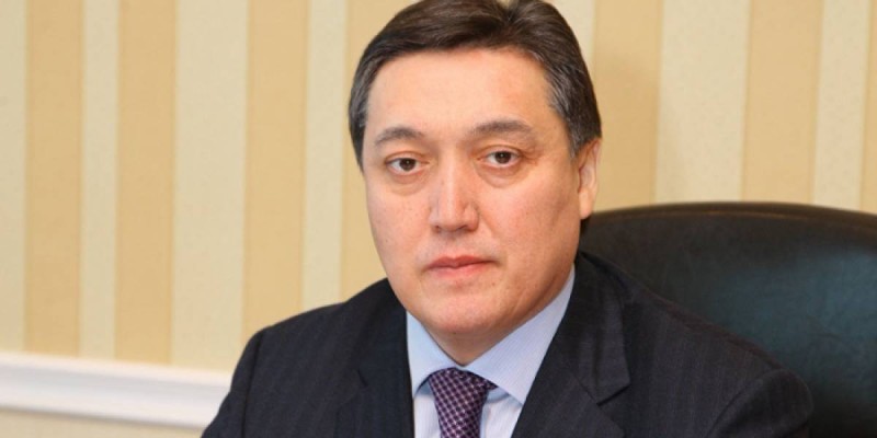 Асқар Мамин премьер-министрдің міндетін атқарады.