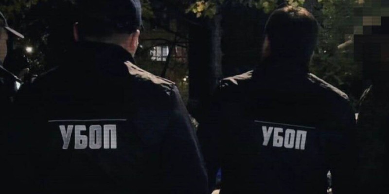 Жалған полицейлер ұсталды.