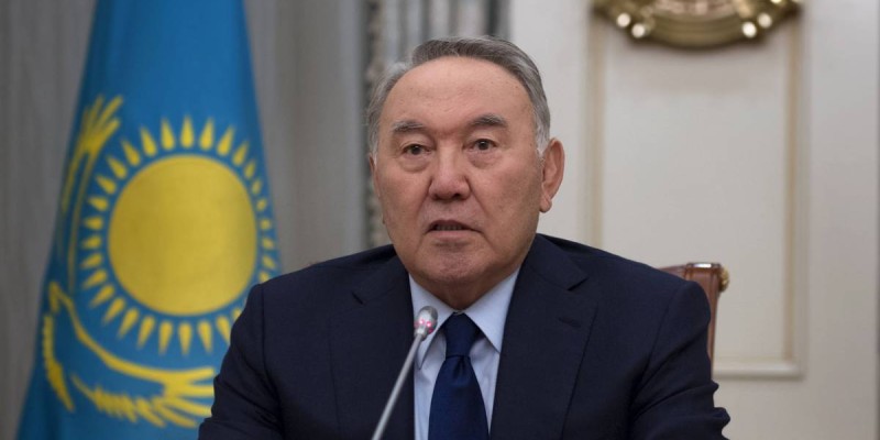 Н. Назарбаев: Үкімет отставкаға кетуі керек.