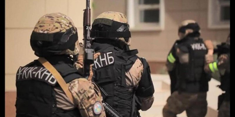 Террористік топ құрып билікті басып алмақ болғандар сотталды.