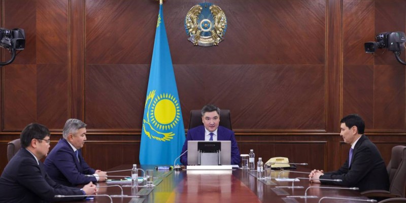 Аз сөйлеп, көп іс тындыру керек — Олжас Бектенов.