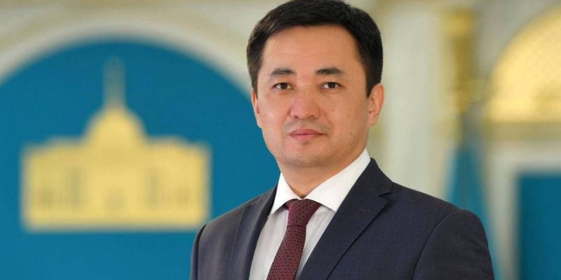 Айбек Дәдебаев Президент Әкімшілігінің басшысы болып тағайындалды.