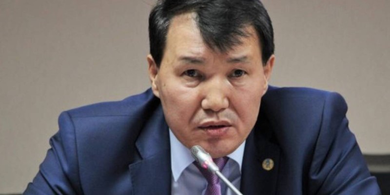 Алик Шпекбаев қызметінен босатылды.