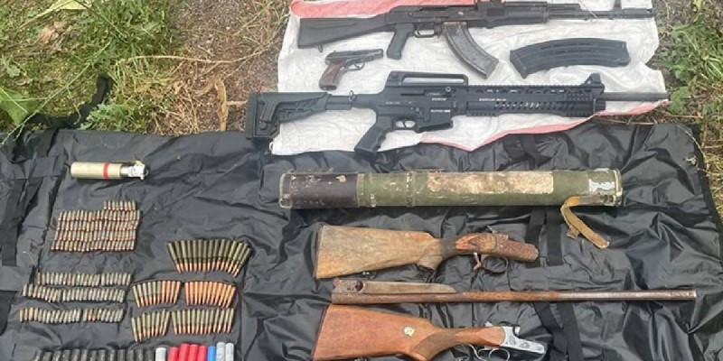 Қаңтар оқиғасы кезінде қолды болған қарулар Щучинсктен табылды.