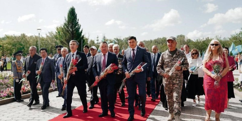 Семейде ядролық сынақ құрбандарын еске алды.