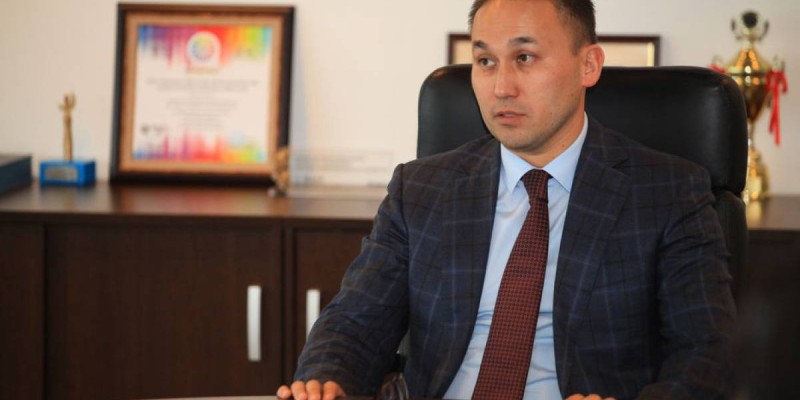 Дәурен Абаев мемлекеттік мекемелердің баспасөз хатшыларының міндеттерін бекітті.