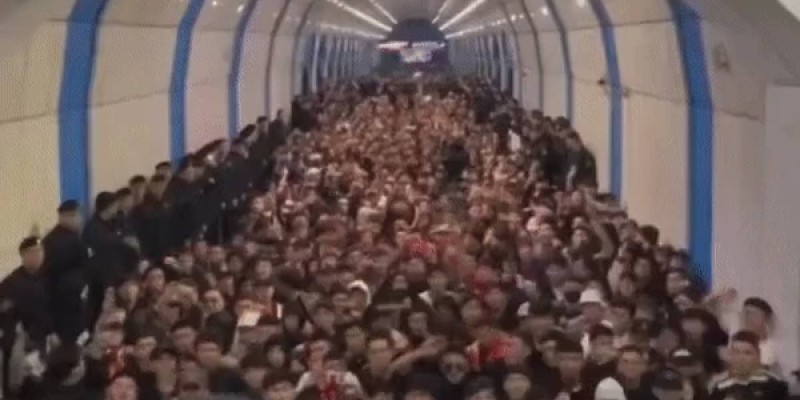 Алматыда футбол жанкүйерлері жауапқа тартылды.