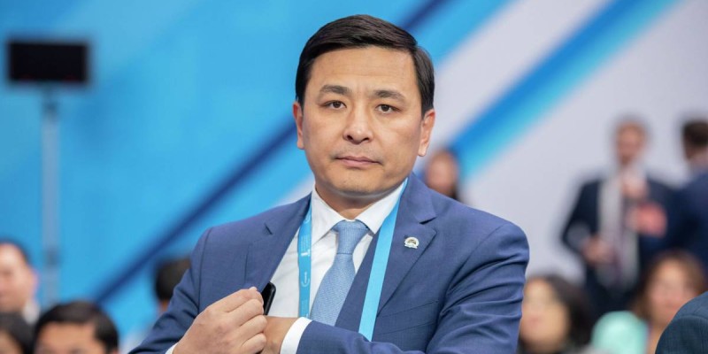 Алты ай отырған Алтайды Тоқаев жұмыстан қайтарды.