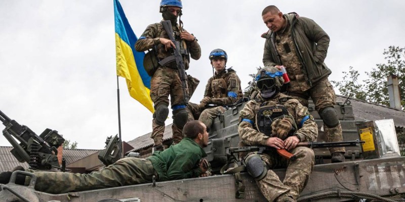 Украина орыс тілін мемлекеттік тіл етуі тиіс – Ресей СІМ.
