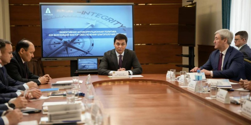 Антикормен мемлекетке 2 млрд доллар қайтарылды.
