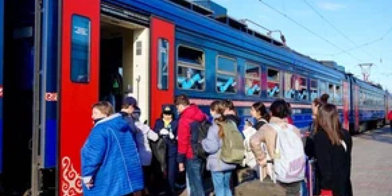 Антикорда темір жолдағы проблемалар қаралды.