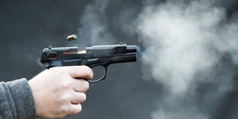 БҚО-да полиция ПД-де оқ атты, артынша өзін жарақаттады.