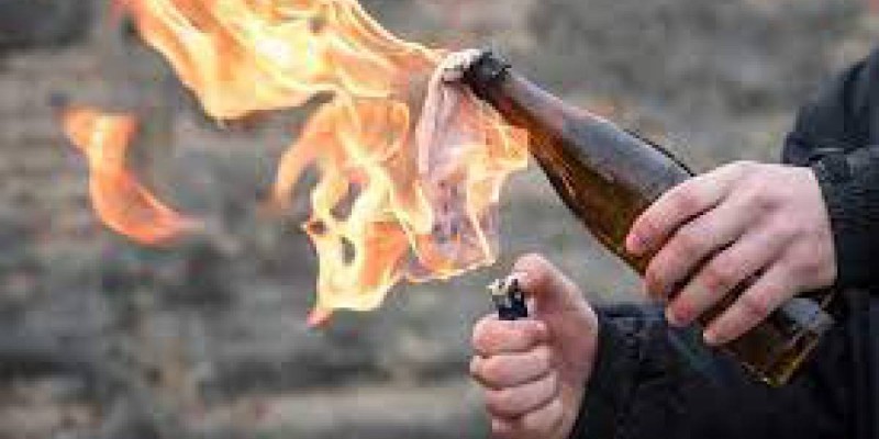Ресейде «военкоматты» өртемек болған азамат 25 жылға сотталды.