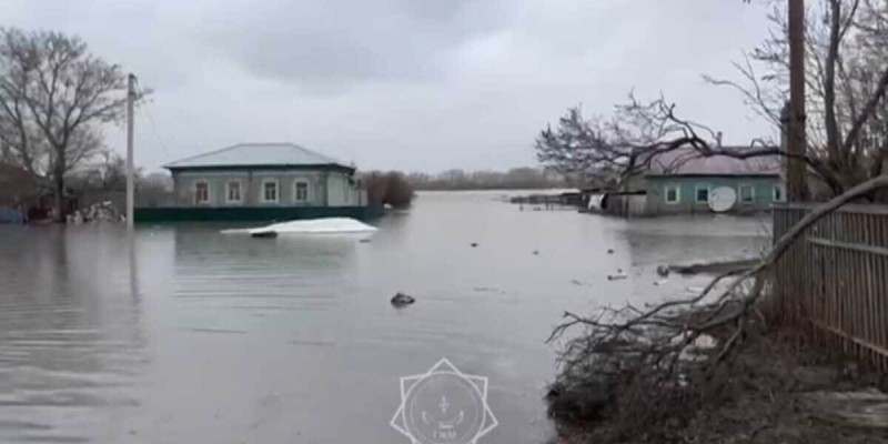Ұлттық құрылтай ұтымды заңдардың қабылдануына бастамашы болды.