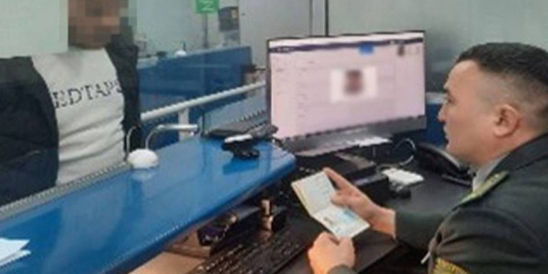 Алматы әуежайында жалған құжат ұсынған шетелдіктер ұсталды.