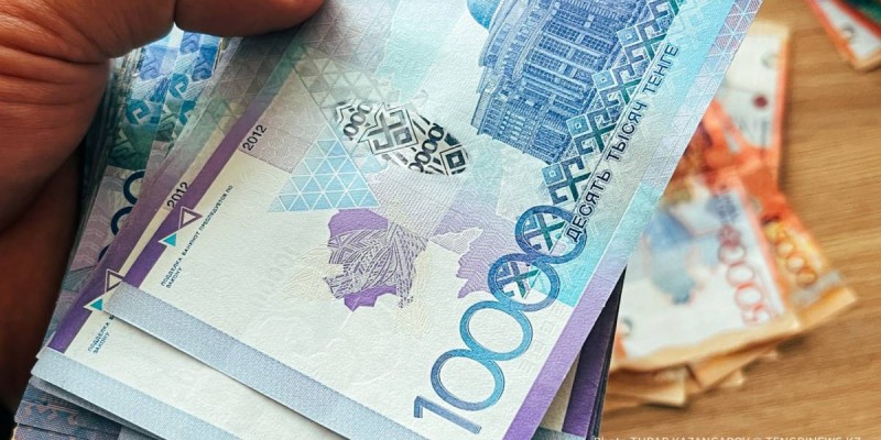 Жетісуда білім бөлімінің бухгалтерлері бюджет қаражатын жымқырды деген күдікке ілінді.