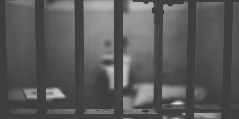 Есірткі тасымалдаған жастардың жазасын жеңілдету керек пе?.