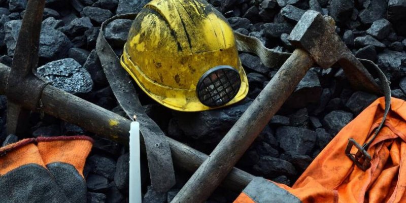 Қарағанды облысында шахтада газ атылып, 5 адам қаза тапты.