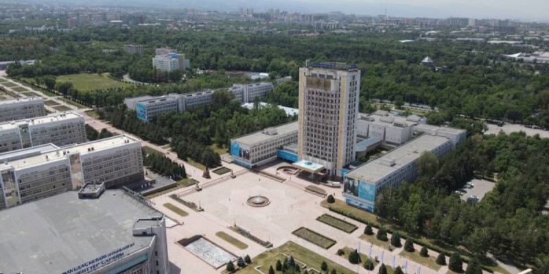 ҚазҰУ аумағынан заңсыз шығарылған жер қайтарылды.