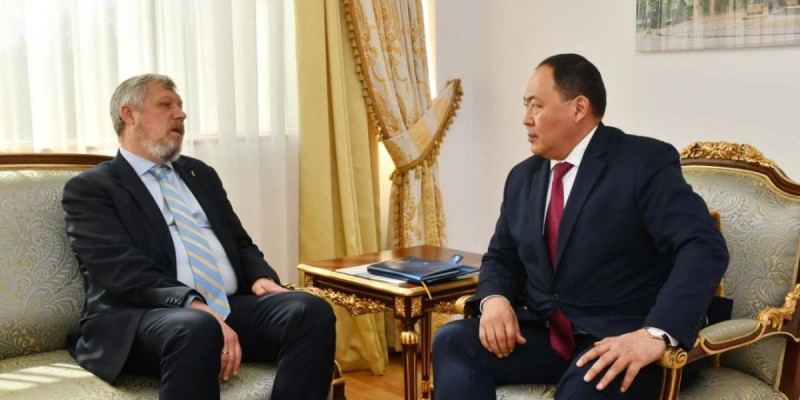 Қазақстан Украина елшісінің сөзіне қарсы екендігін мәлімдеді.