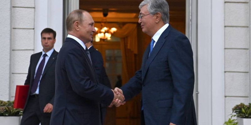Тоқаев пен Путиннің кездесуінен кейін КҚК-ның тоқтауы әдетке айналып барады.