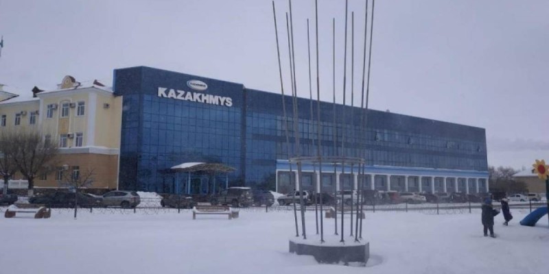 «Қазақмыс» директорын пышақтаған адам өзін өзі атып өлтірген.